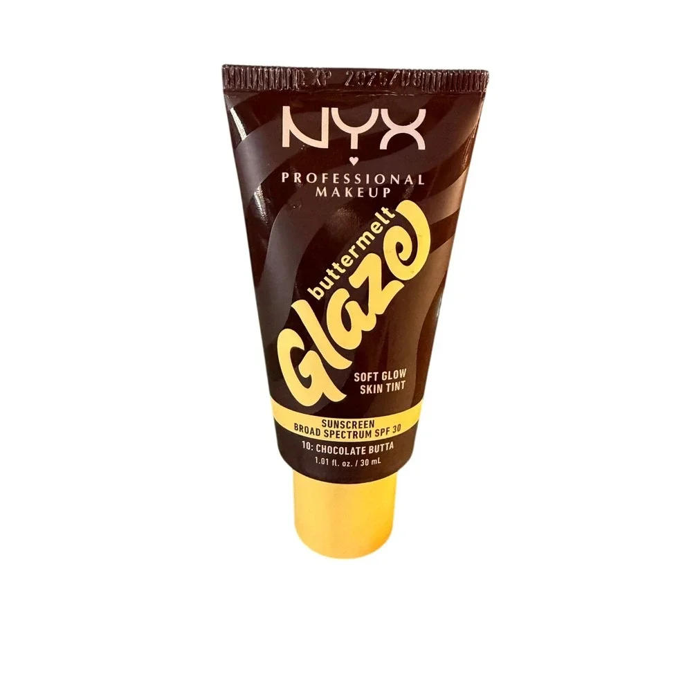 NYX Buttermelt Glaze Skin Tint Chocolate Butta SPF‎ 30 1oz Soft Glow Foundation